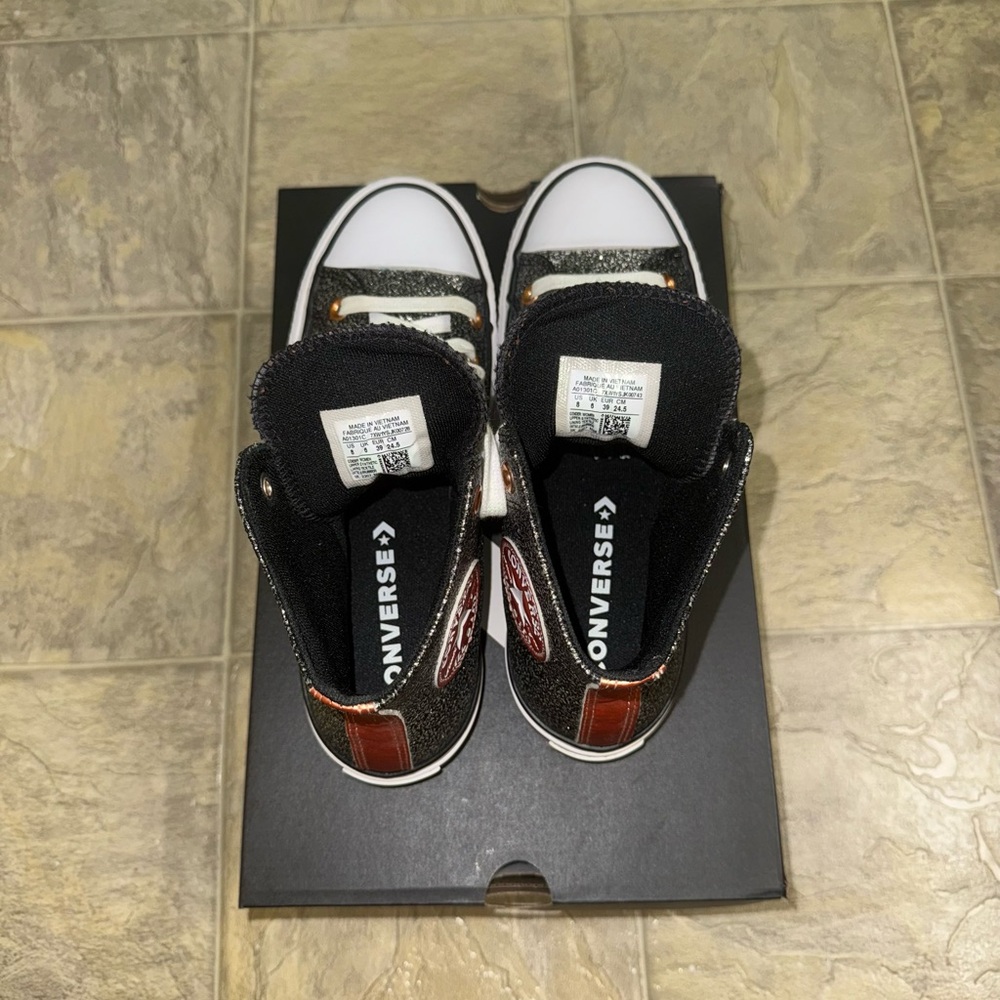 Like New/EUC - Converse Chuck Taylor All Star Lift Platform Sneakers - Picture 5 of 8